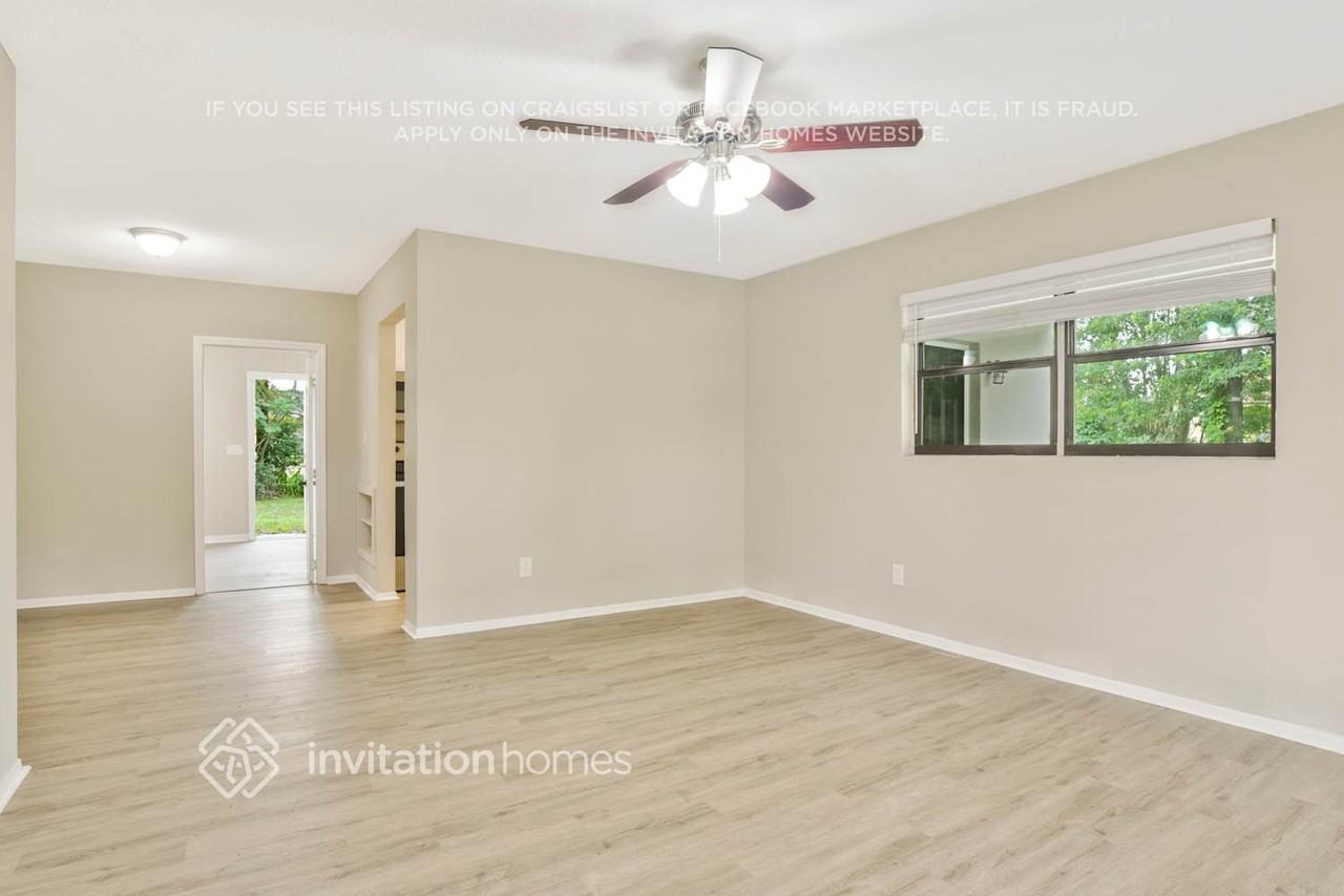 4232 Kelly Miller Ct - Photo 4 of 24