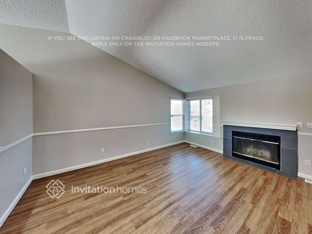 4861 S Dunkirk Way - Photo 2 of 17