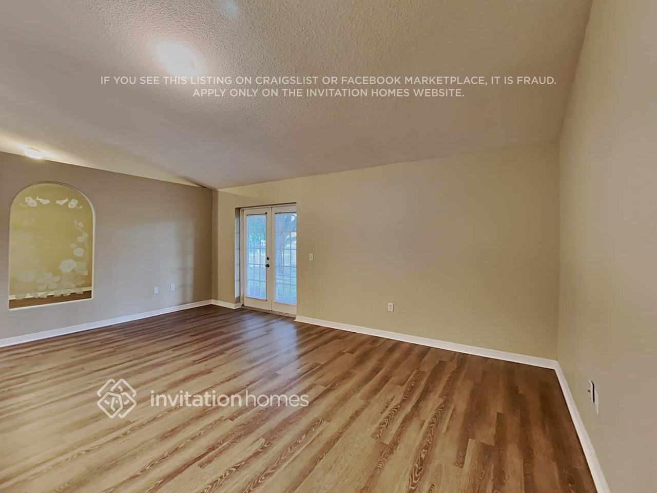 2486 W Moonlight Ln - Photo 5 of 19