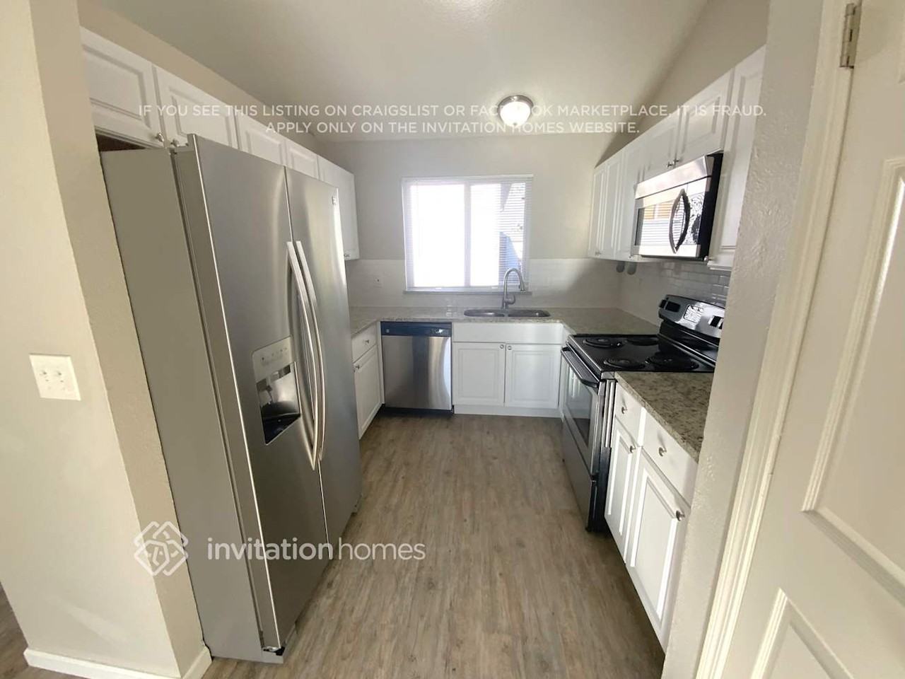 16955 E Temple Pl - Photo 3 of 11