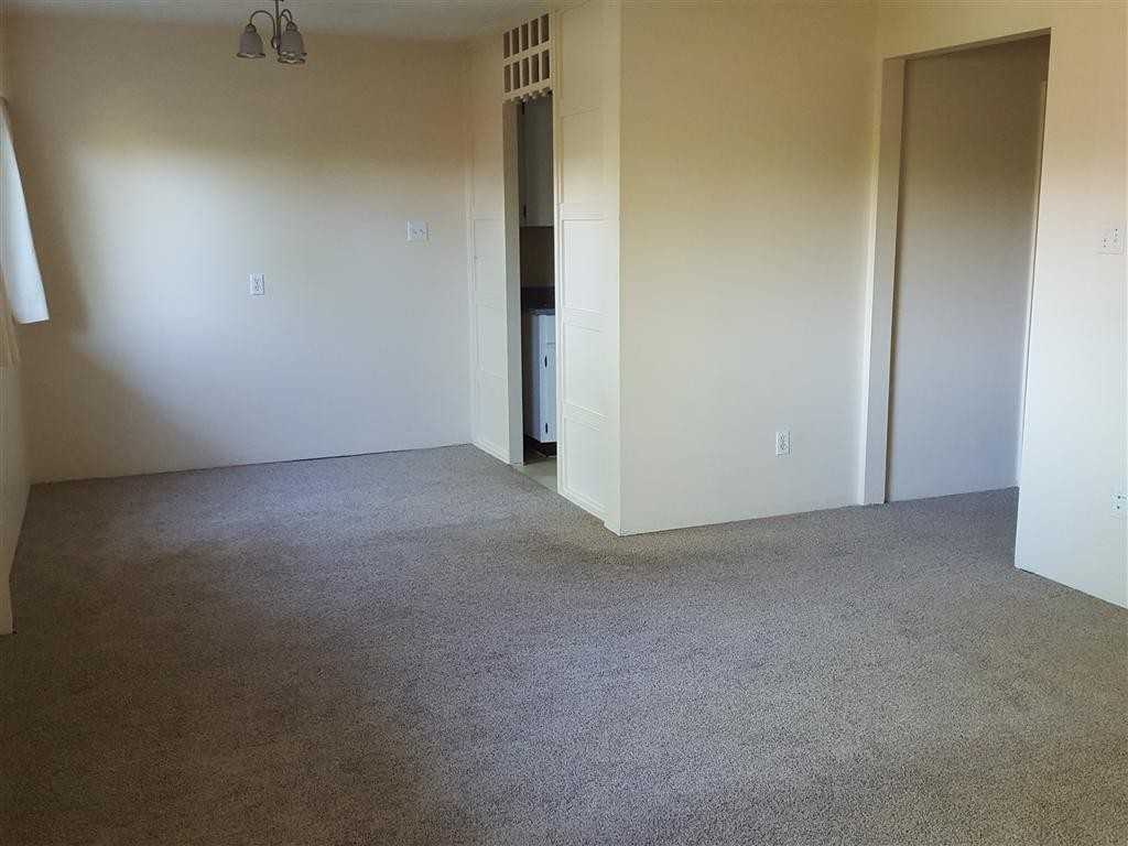 Ashton Oaks Apartments - Photo 3 of 4