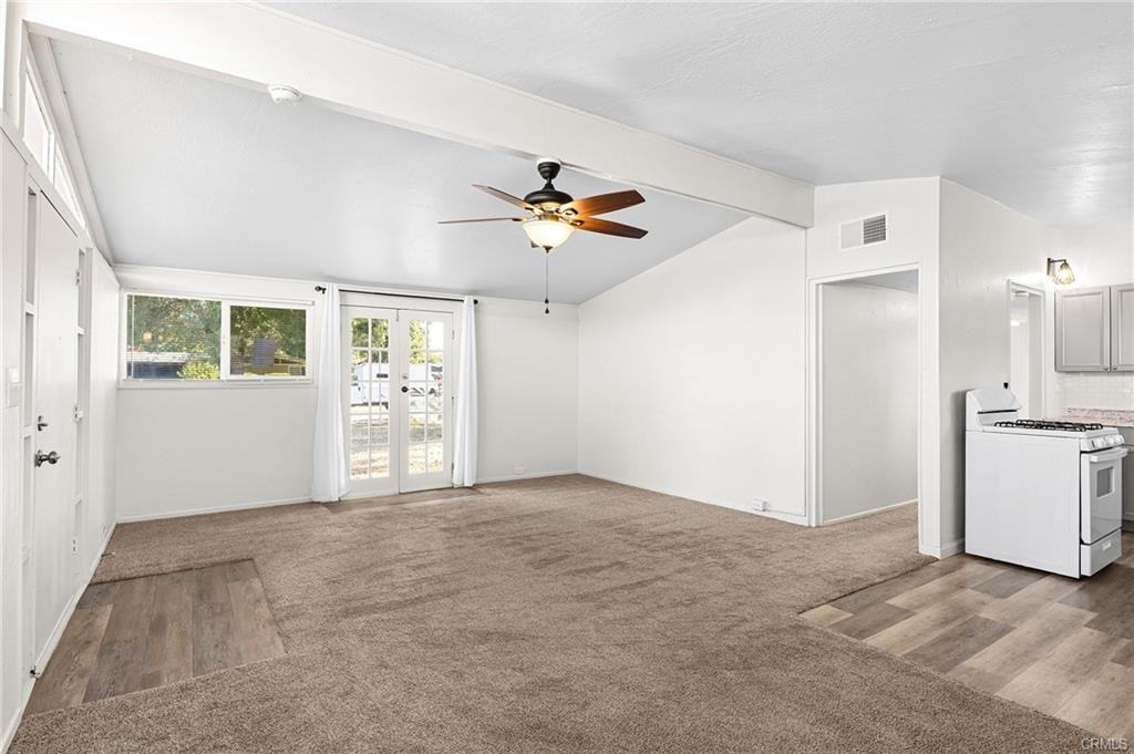 599 East Ave #1 - Photo 3 of 12