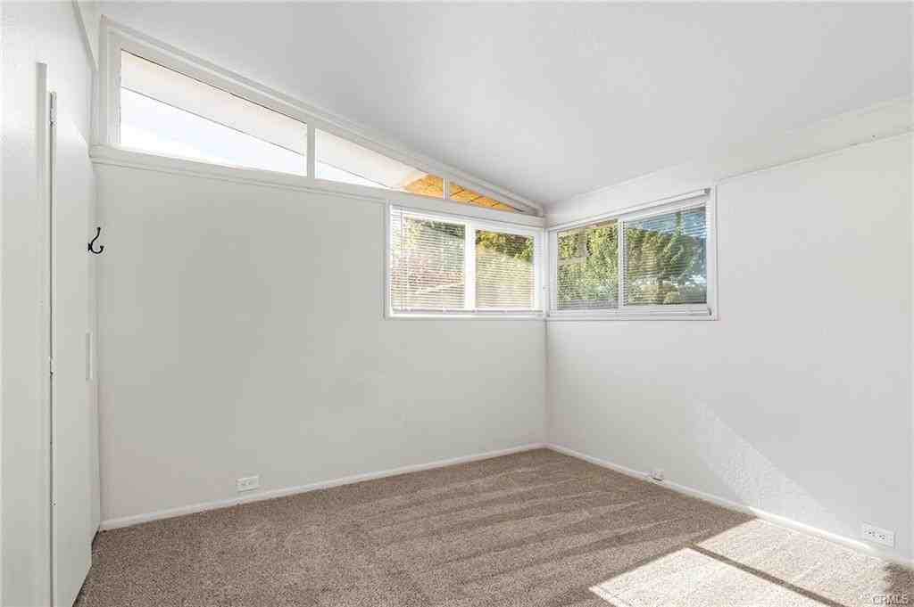 599 East Ave #1 - Photo 7 of 12