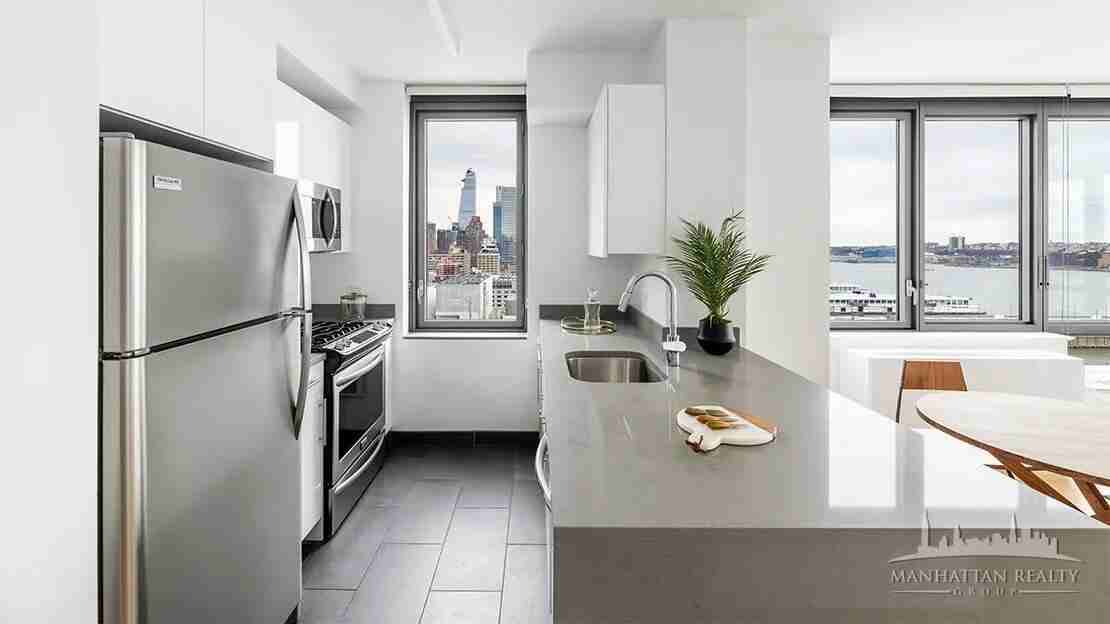 W 57th St #2003 - Photo 3 of 6