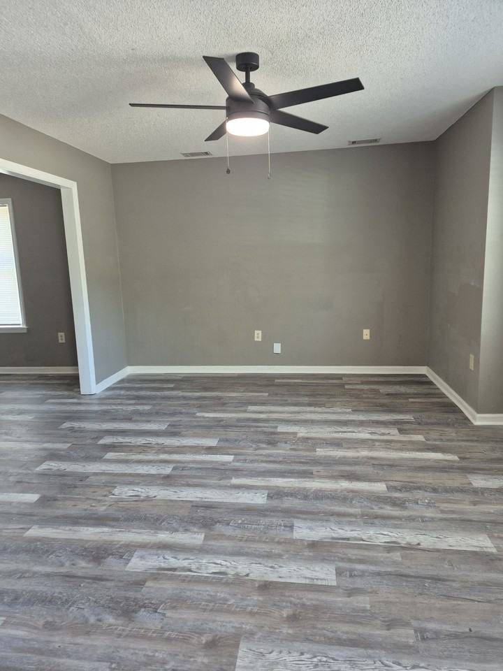 1778 Almond Tree Pl Apt B #1 - Photo 2 of 13