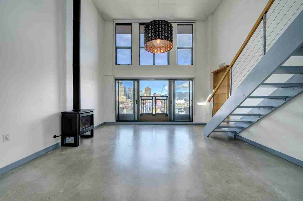 22 East Cordova Street #806 - Photo 3 of 36