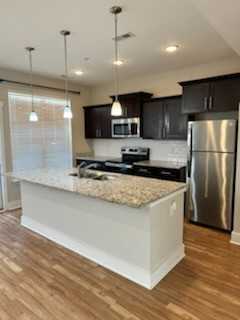 6006 Hillside Ln #1 - Photo 4 of 23