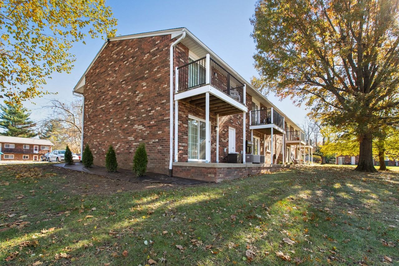 Meadow Park Apartments | Specials Available - Photo 5 of 50