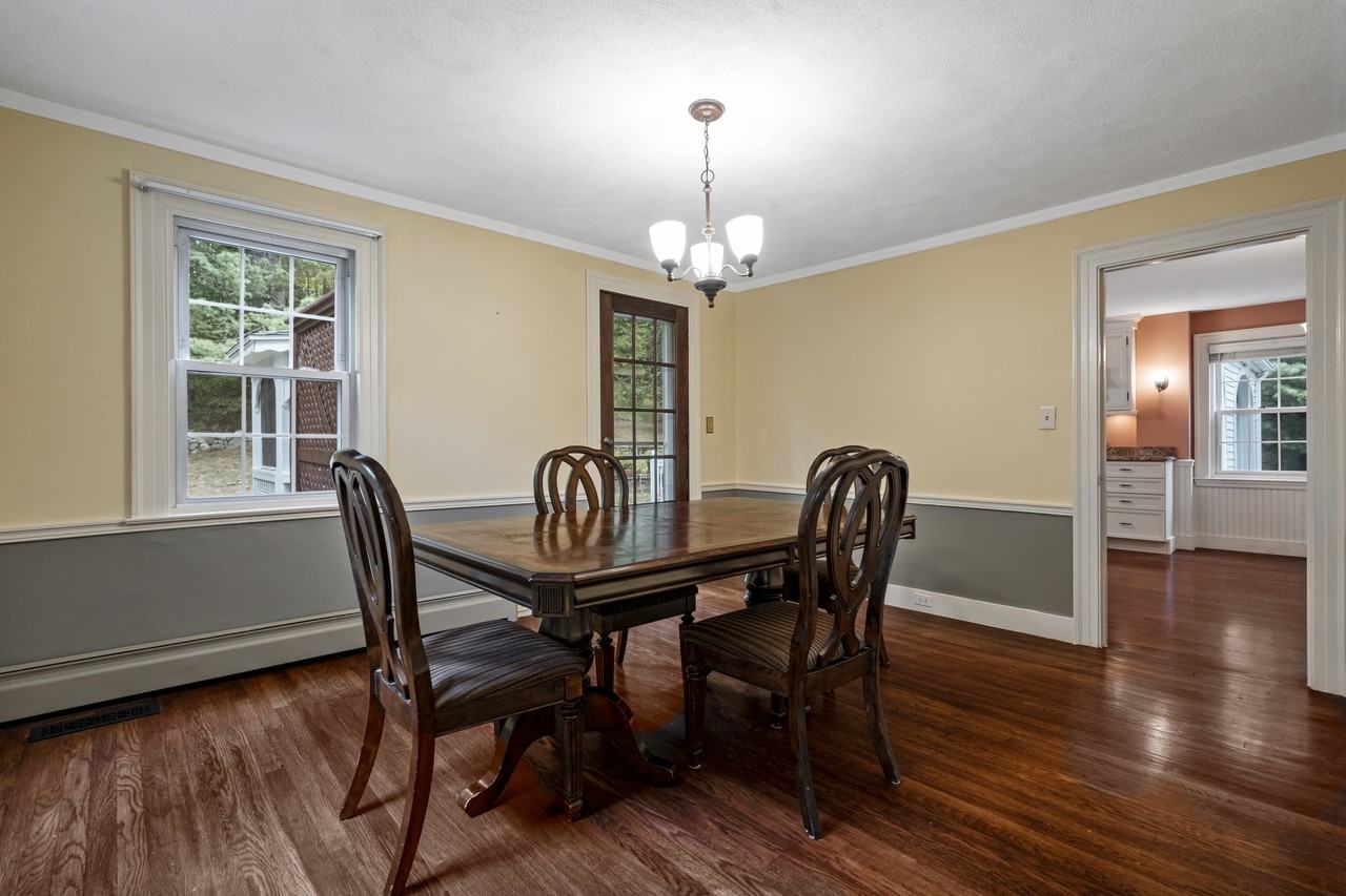 19 Downing Rd #1 - Photo 5 of 11