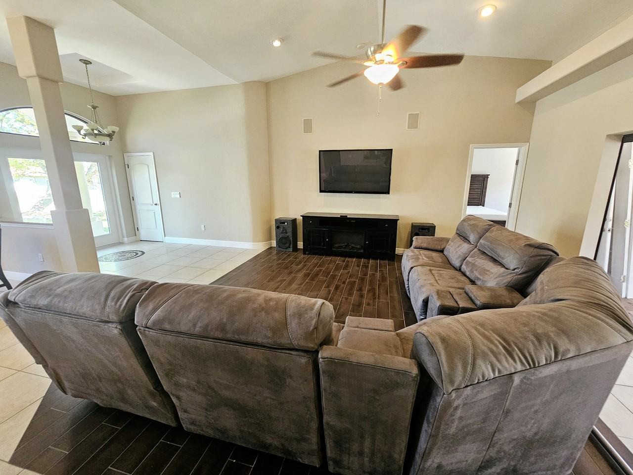 244 Se 20th Ct #1 - Photo 7 of 36