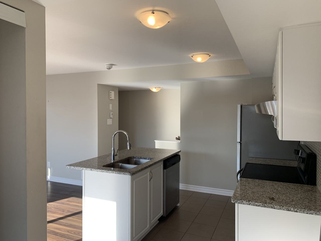 777 Chapman Mills Dr - Photo 5 of 10