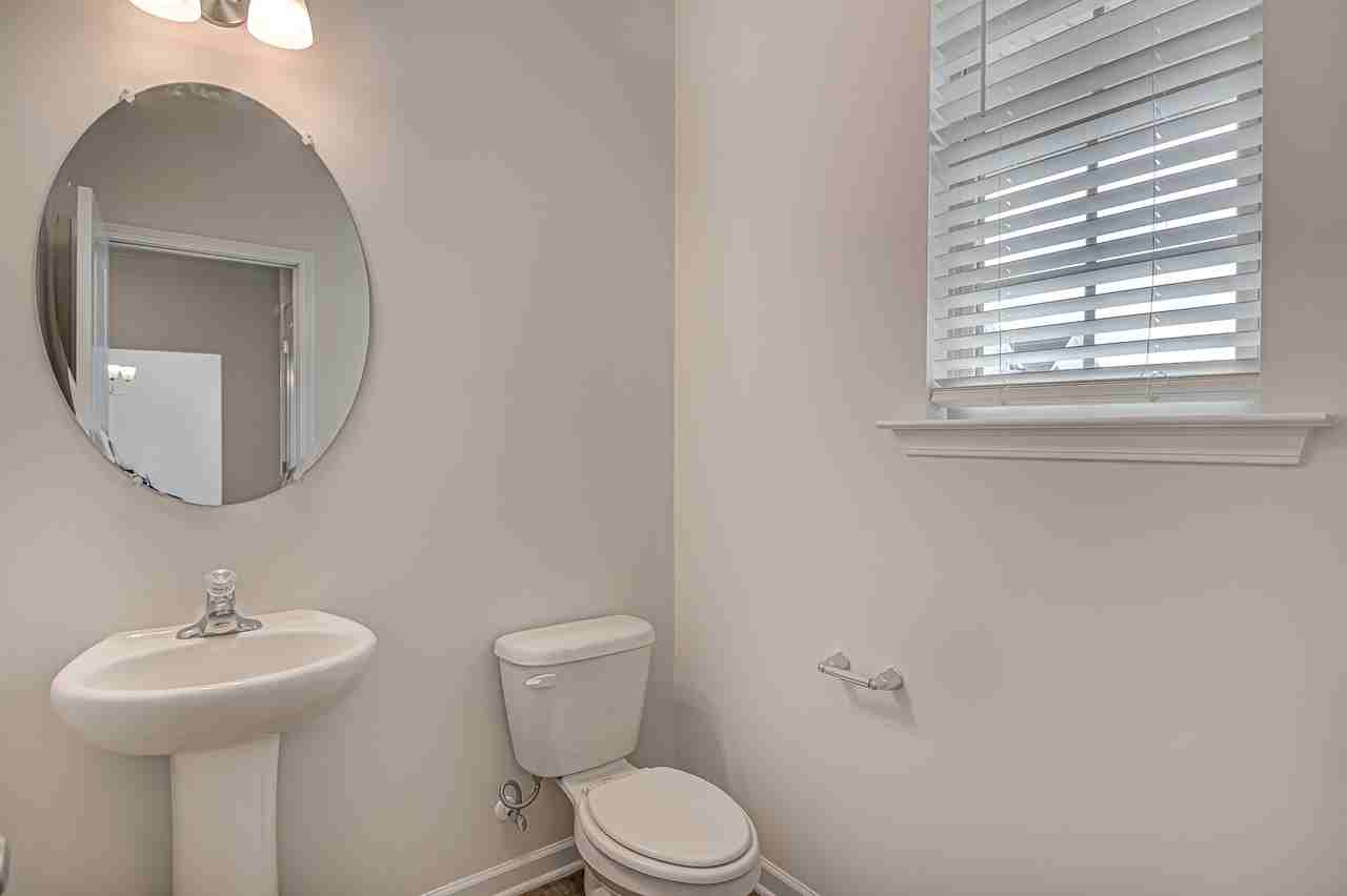 3305 Ardmore St #1 - Photo 3 of 35