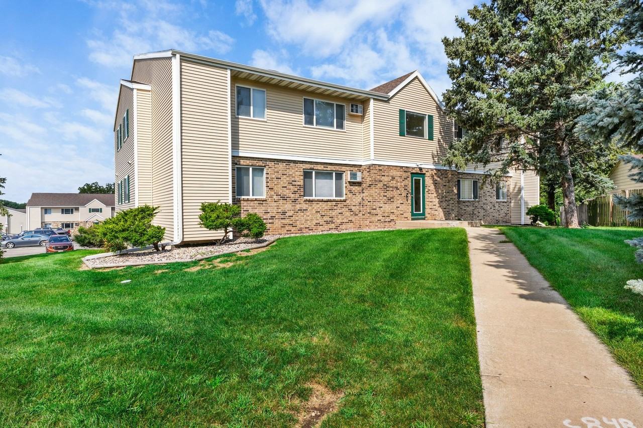 Ridgeview Heights - Photo 2 of 42