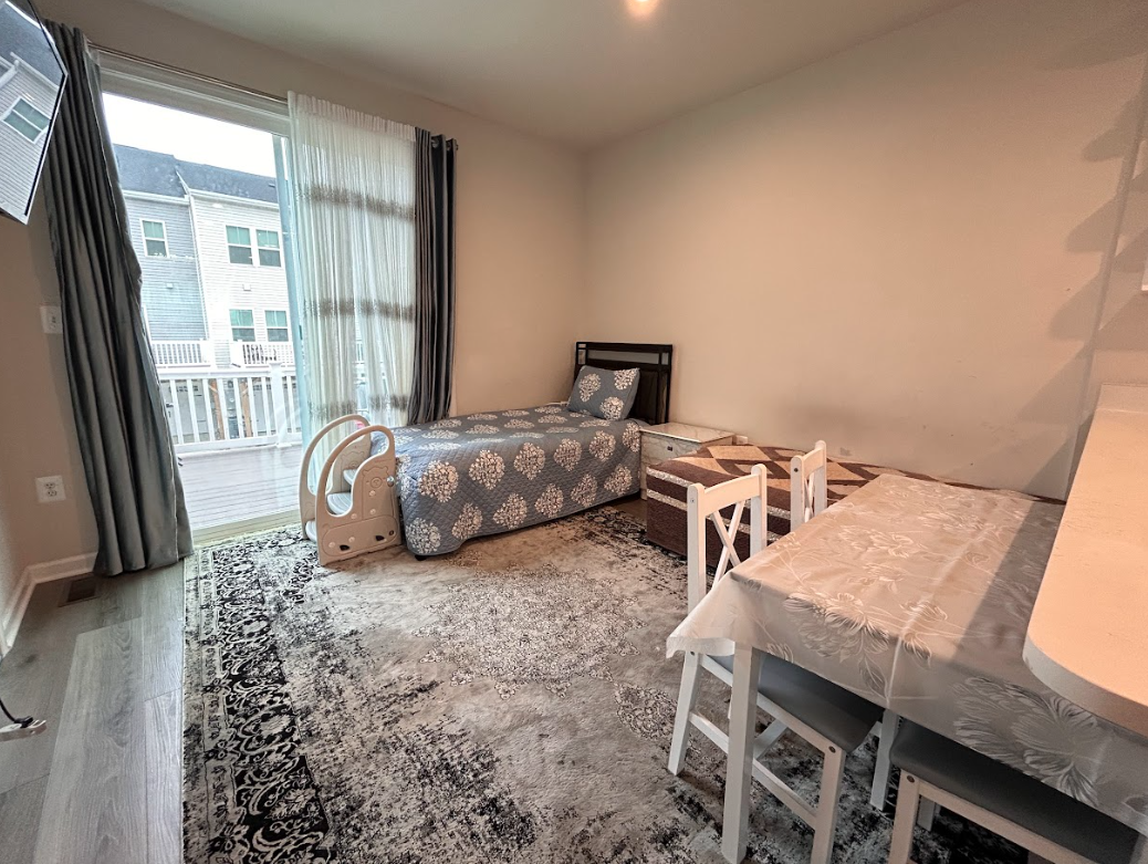4607 Abbotswell Pl #1 - Photo 7 of 22