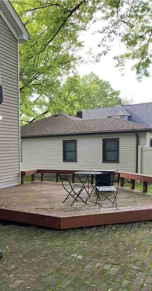 516 Hendee St #A - Photo 4 of 4