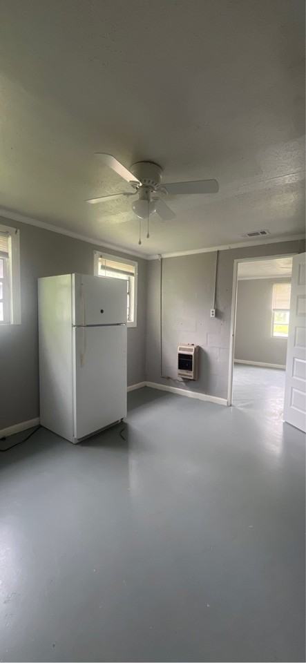 1418 E Roosevelt Ave #1 - Photo 5 of 10