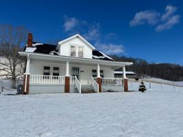 featured image of 6123 Boozy Creek Rd