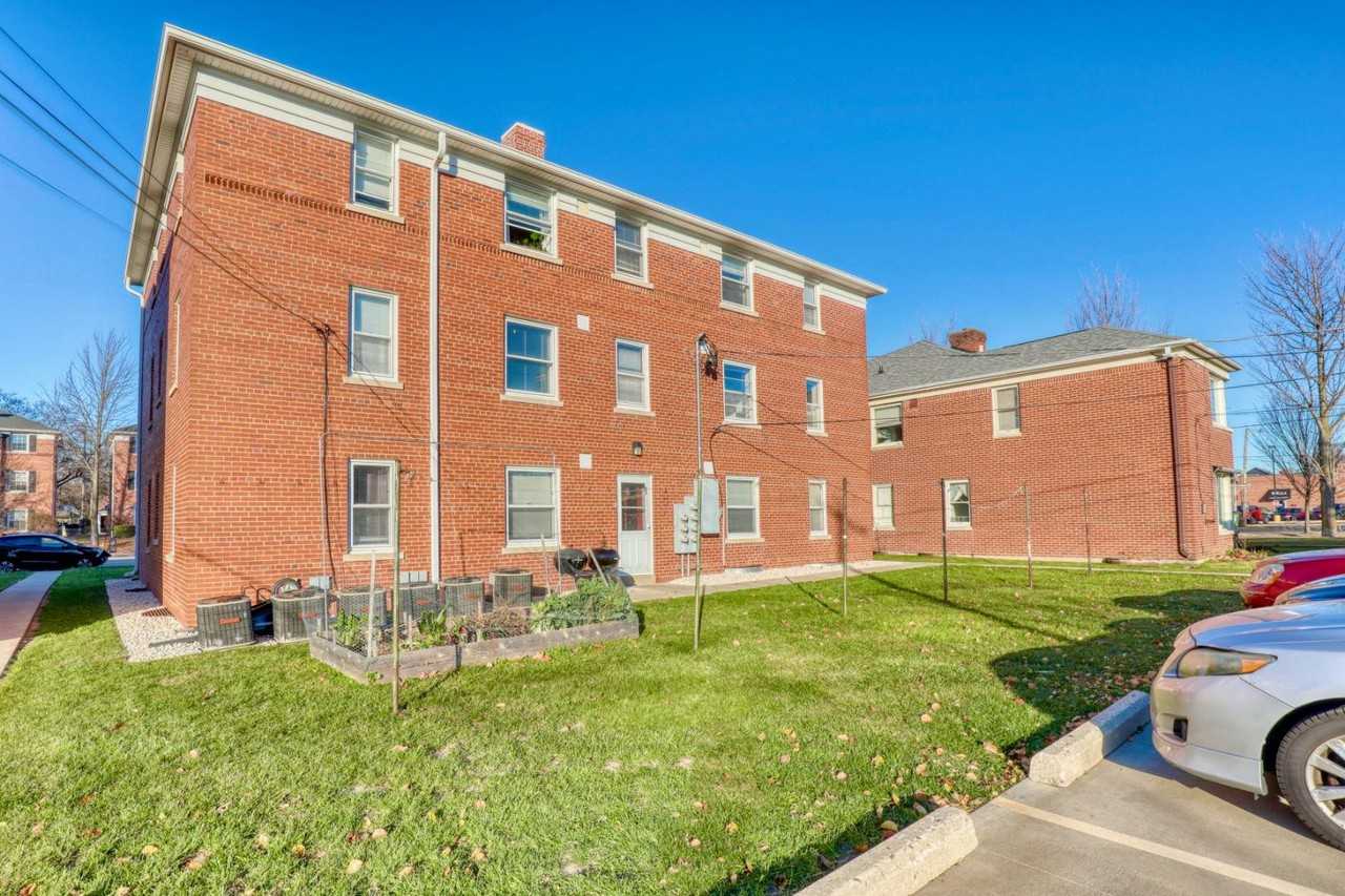 9015 W North Avenue - Photo 5 of 8