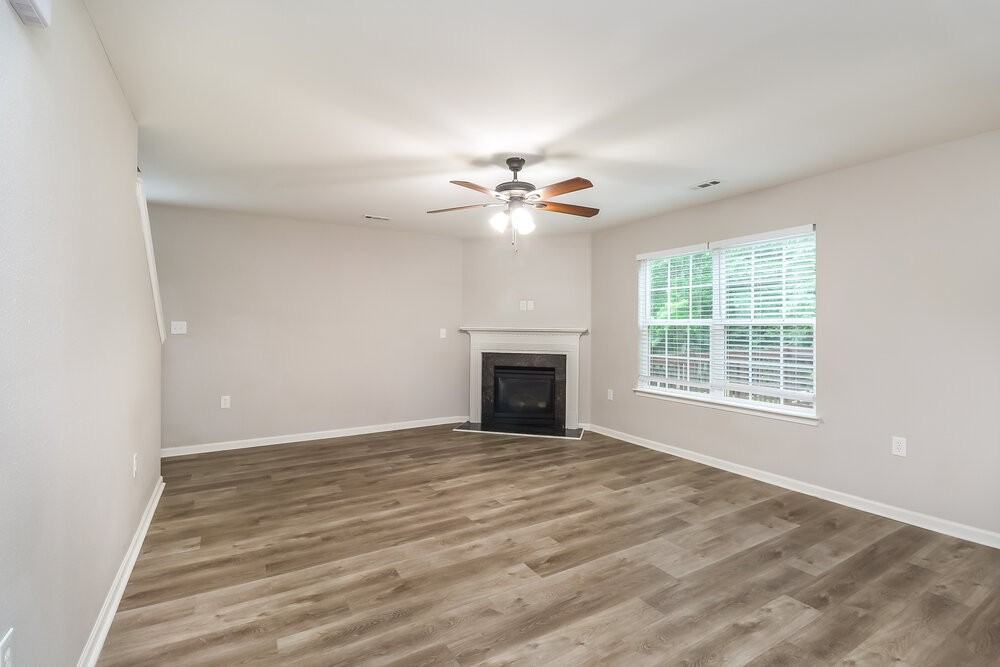 4419 Austin Dekota Dr - Photo 5 of 17
