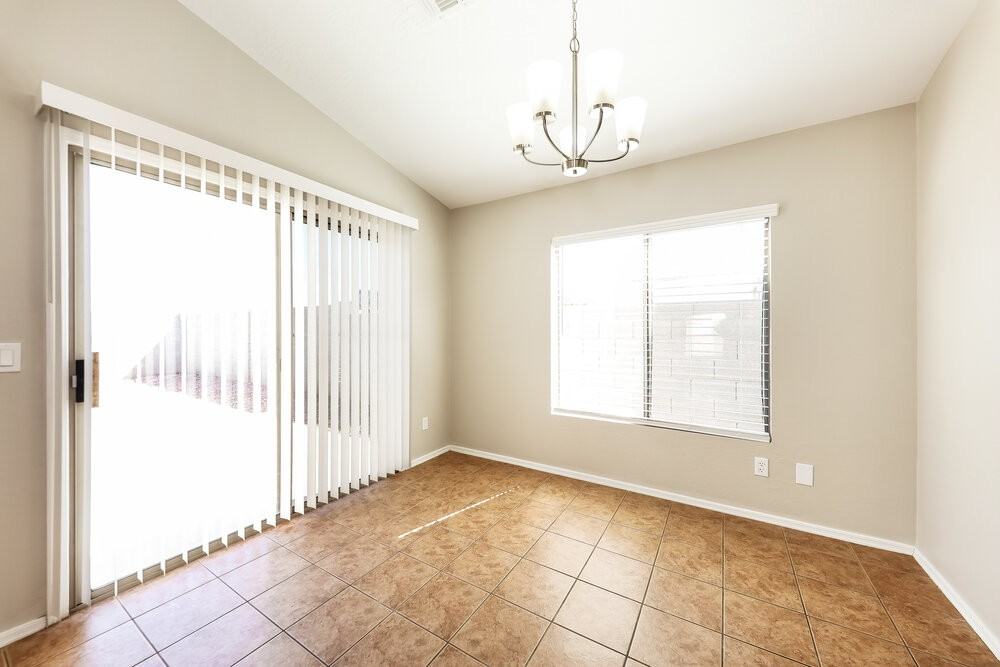 12530 W Willow Ave - Photo 6 of 16