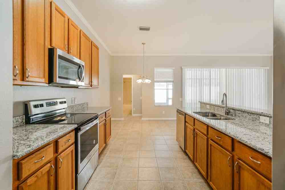 2018 Samantha Ln - Photo 7 of 16