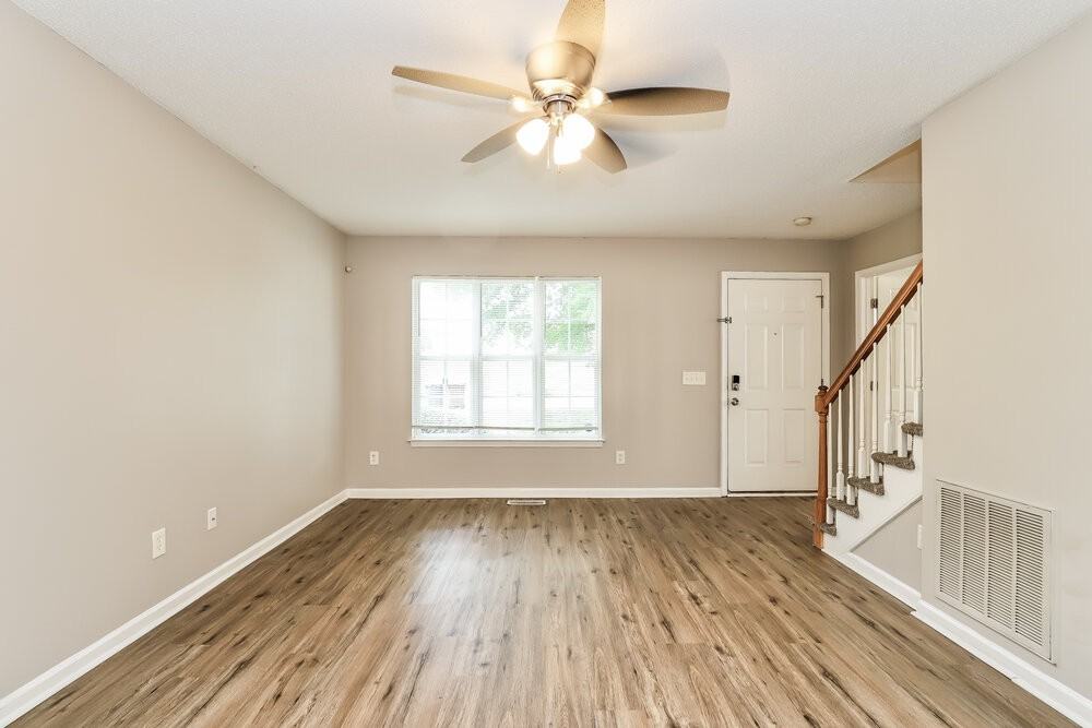 306 Murraylane Rd - Photo 7 of 17
