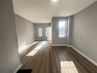 747 E Locust Ave #1 - Photo 3 of 30