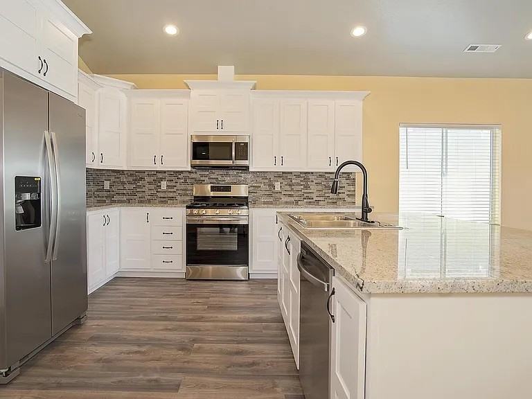 656 Nobility Dr #1 - Photo 5 of 21