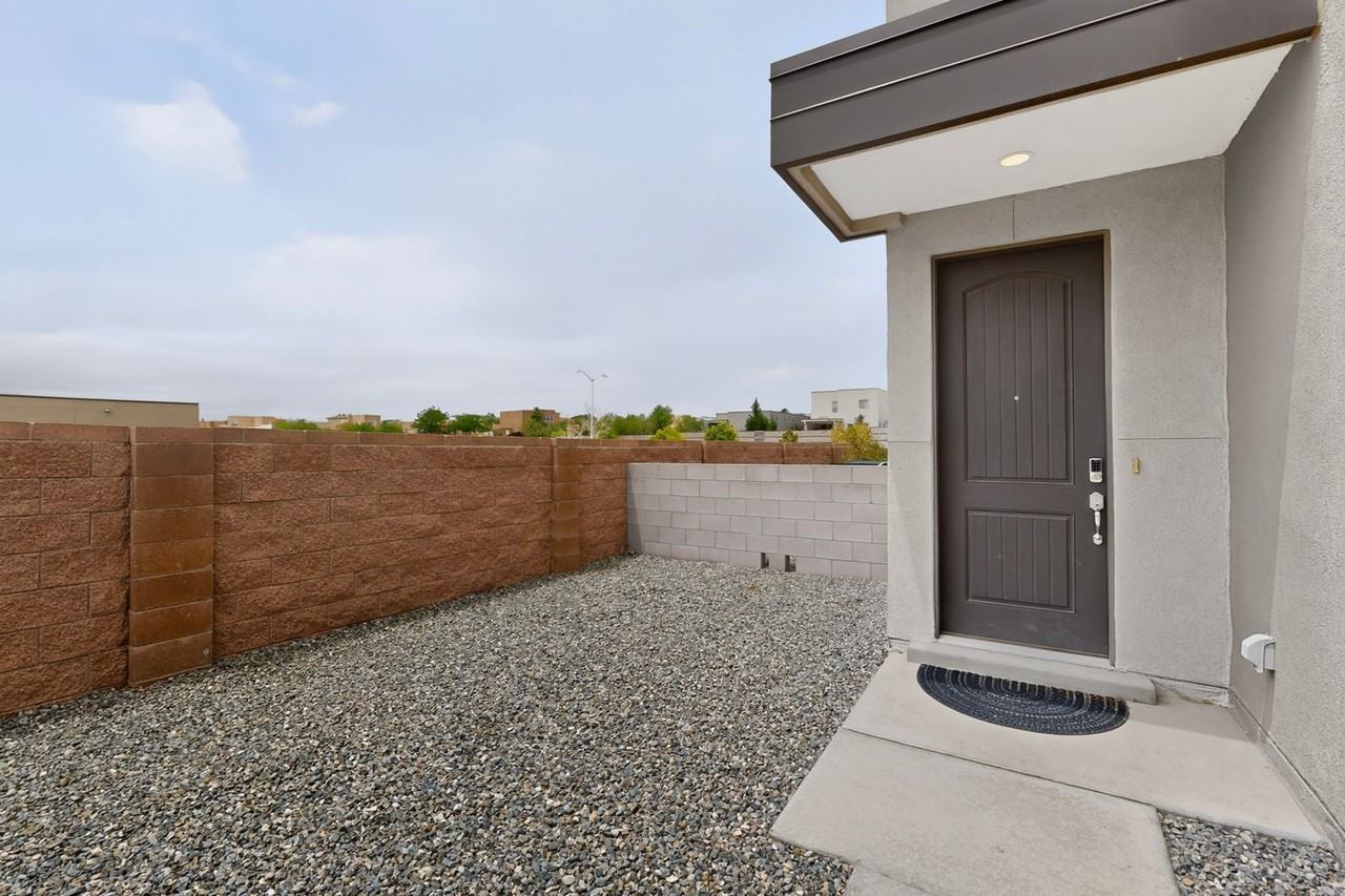 5603 Linq Ct Ne #1 - Photo 5 of 45