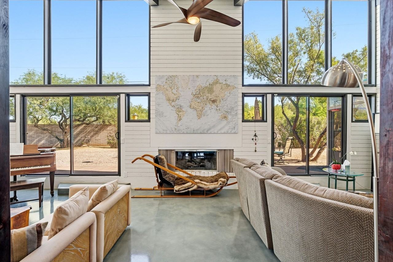 3920 N Cactus Blvd #1 - Photo 4 of 41