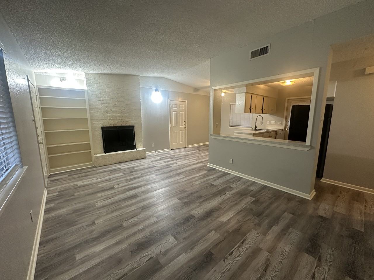 8910 Little Walnut Pkwy #A - Photo 2 of 10