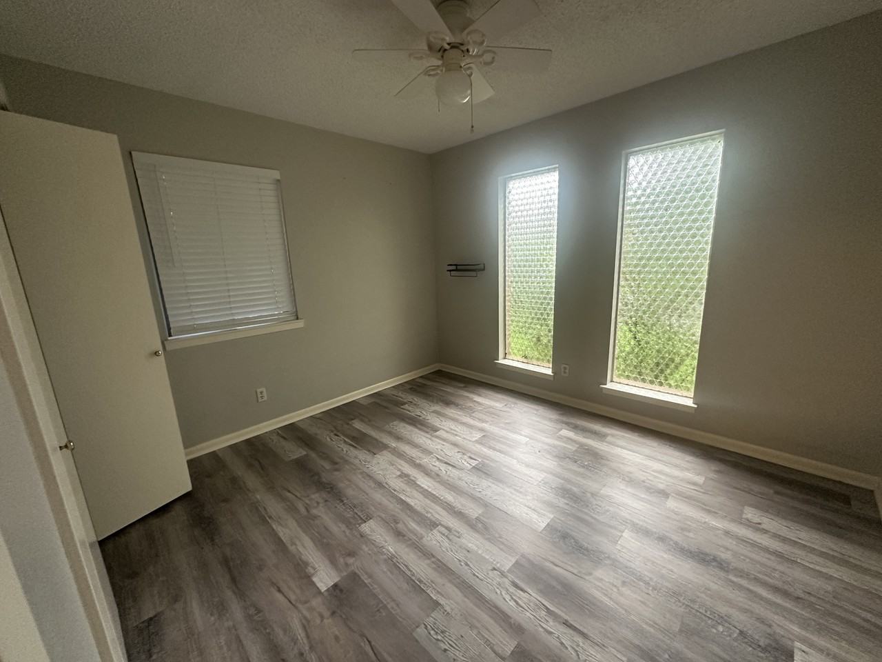 8910 Little Walnut Pkwy #A - Photo 7 of 10
