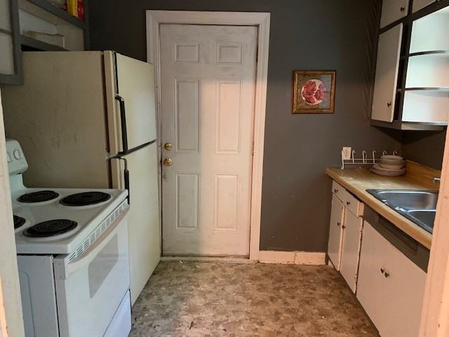 1024 Kitchen St #1 - Photo 7 of 8