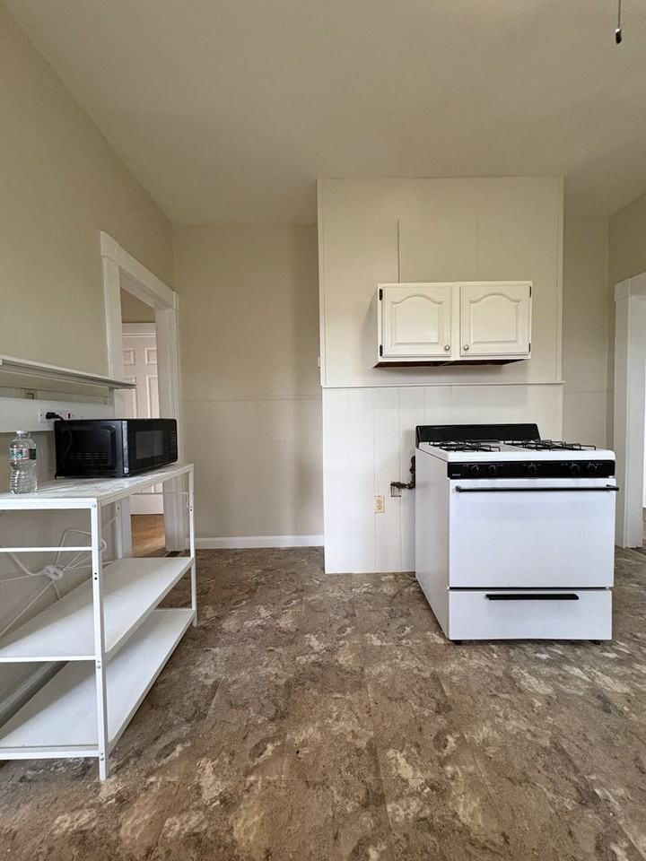 5 Ellis Avenue - Photo 7 of 16