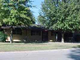 featured image of 1400 W College Ave #1
