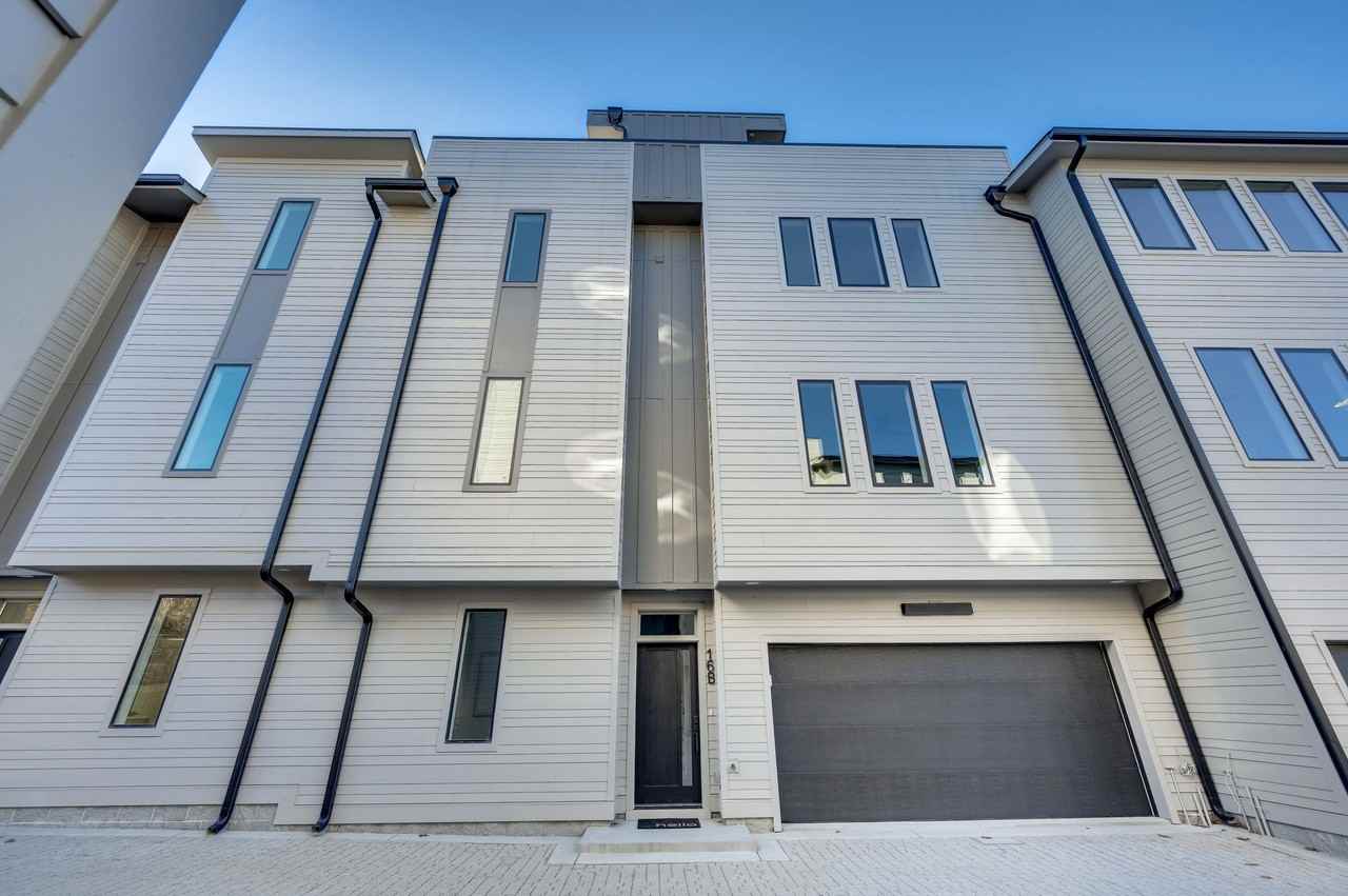16 Willis St #B - Photo 4 of 50