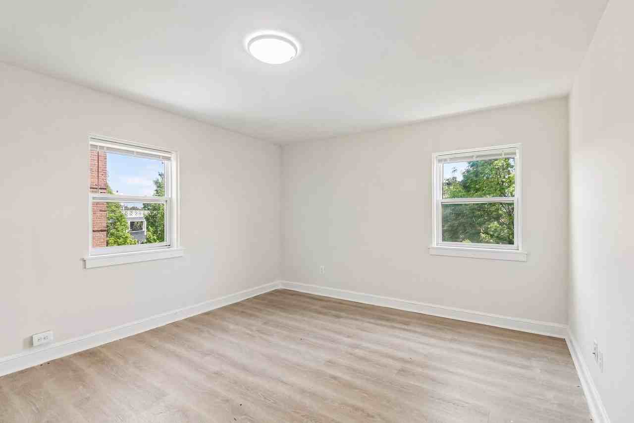 Takoma Flats - Photo 7 of 43