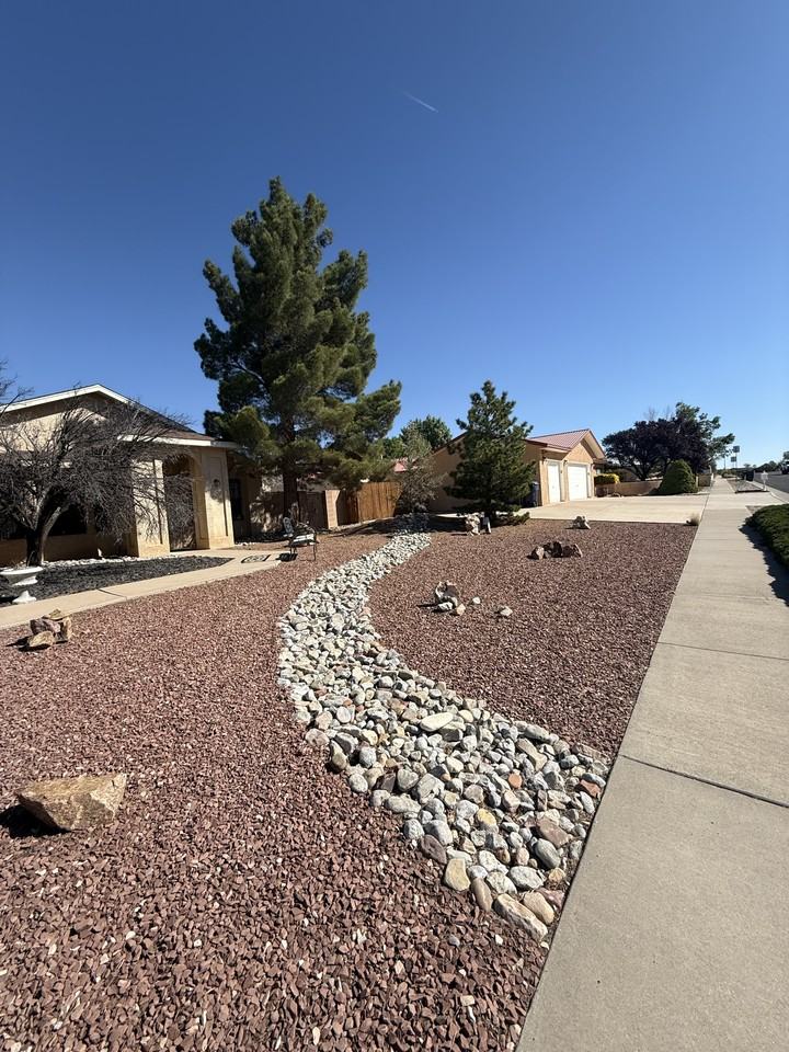 6717 Tesuque Dr Nw #1 - Photo 2 of 21