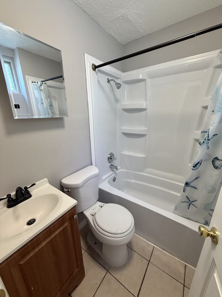 1819 Parrish Ave #1821 - Photo 7 of 11