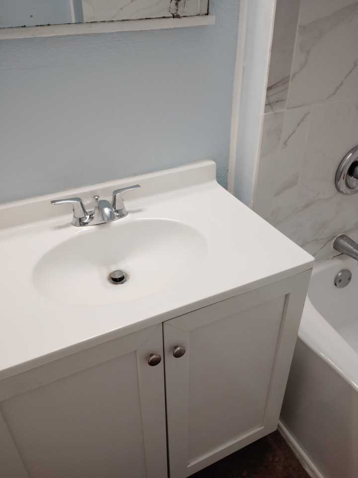 1804 Latham St #1 - Photo 5 of 8