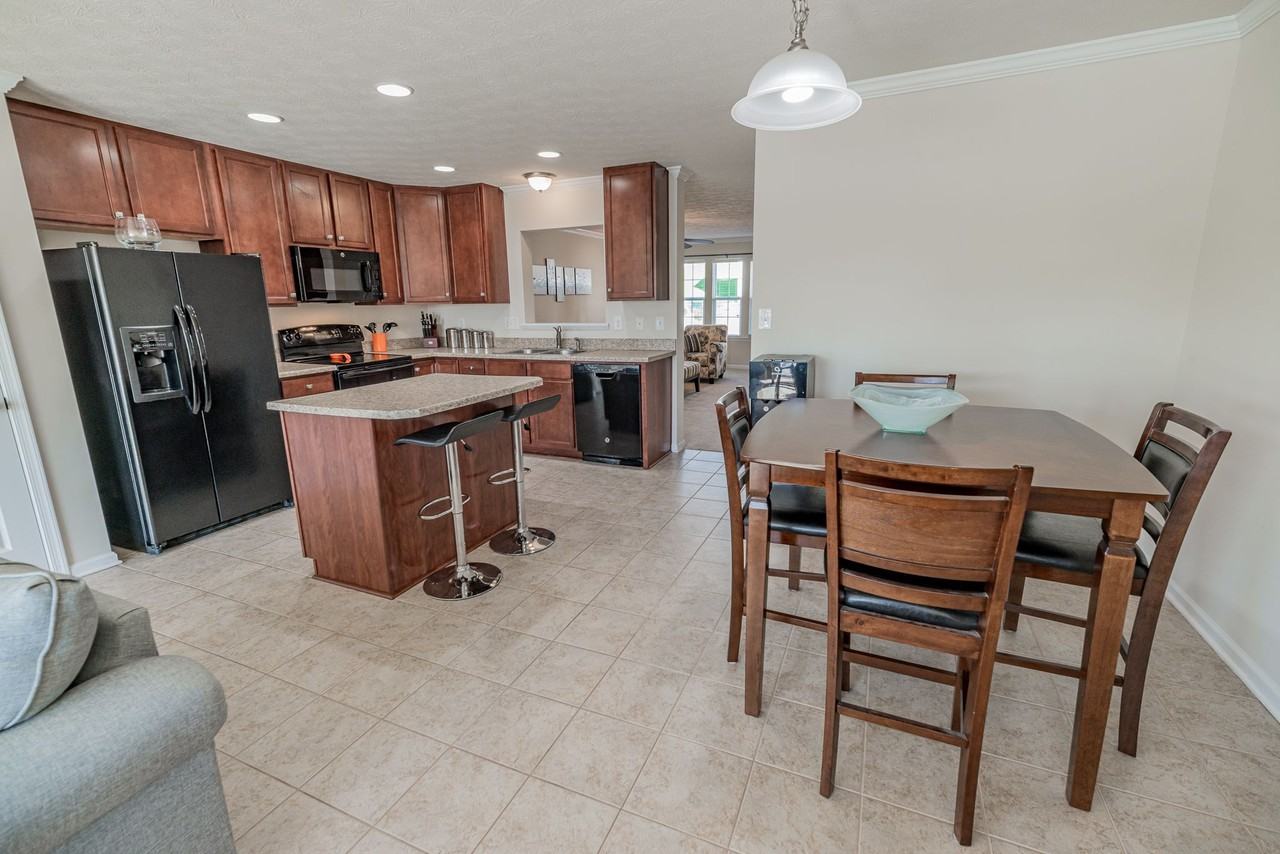 210 Summerfield Dr #1 - Photo 4 of 22