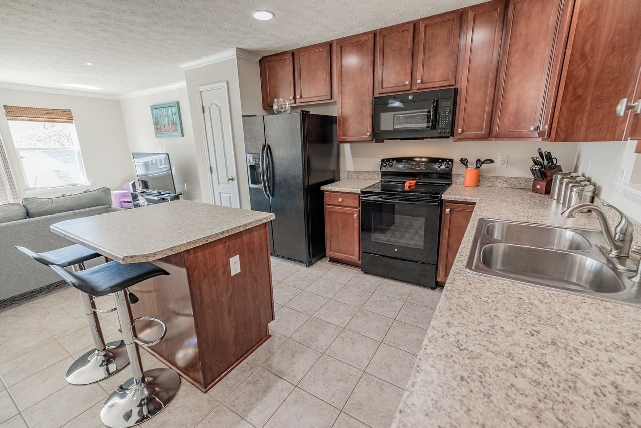 210 Summerfield Dr #1 - Photo 5 of 22