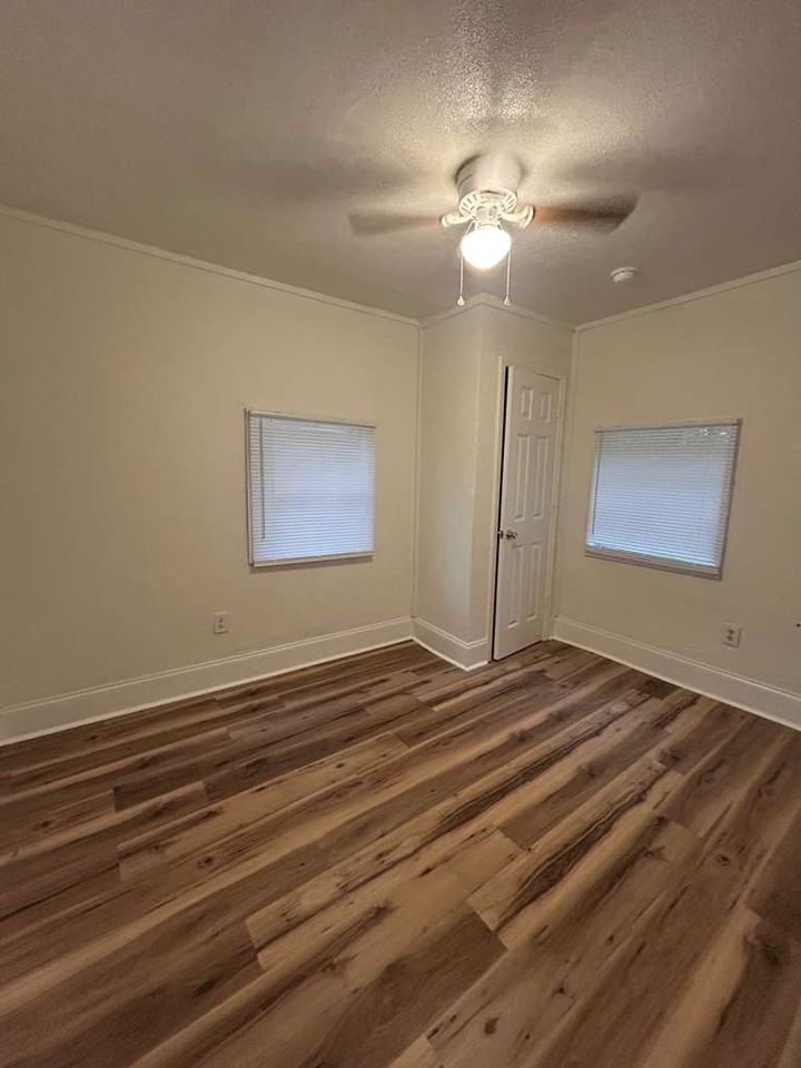 3502 20th St #MH - Photo 3 of 10
