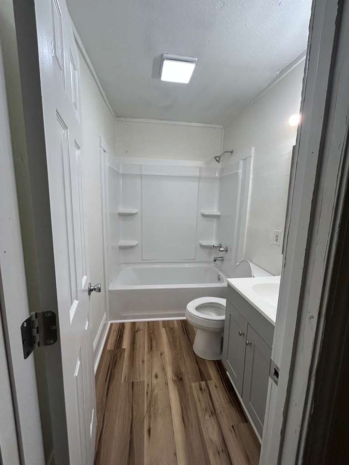 3502 20th St #MH - Photo 4 of 10