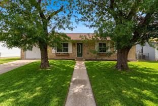 305 Jeanette Dr - Photo 1 of 1