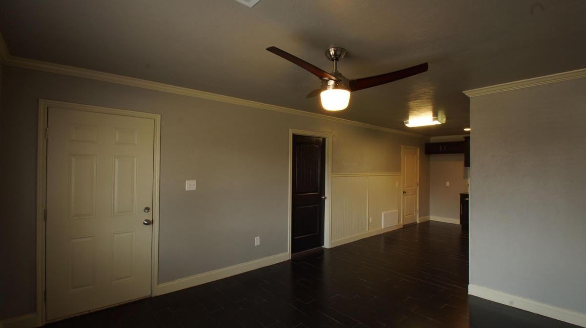 413 Winding Ln #1 - Photo 5 of 8