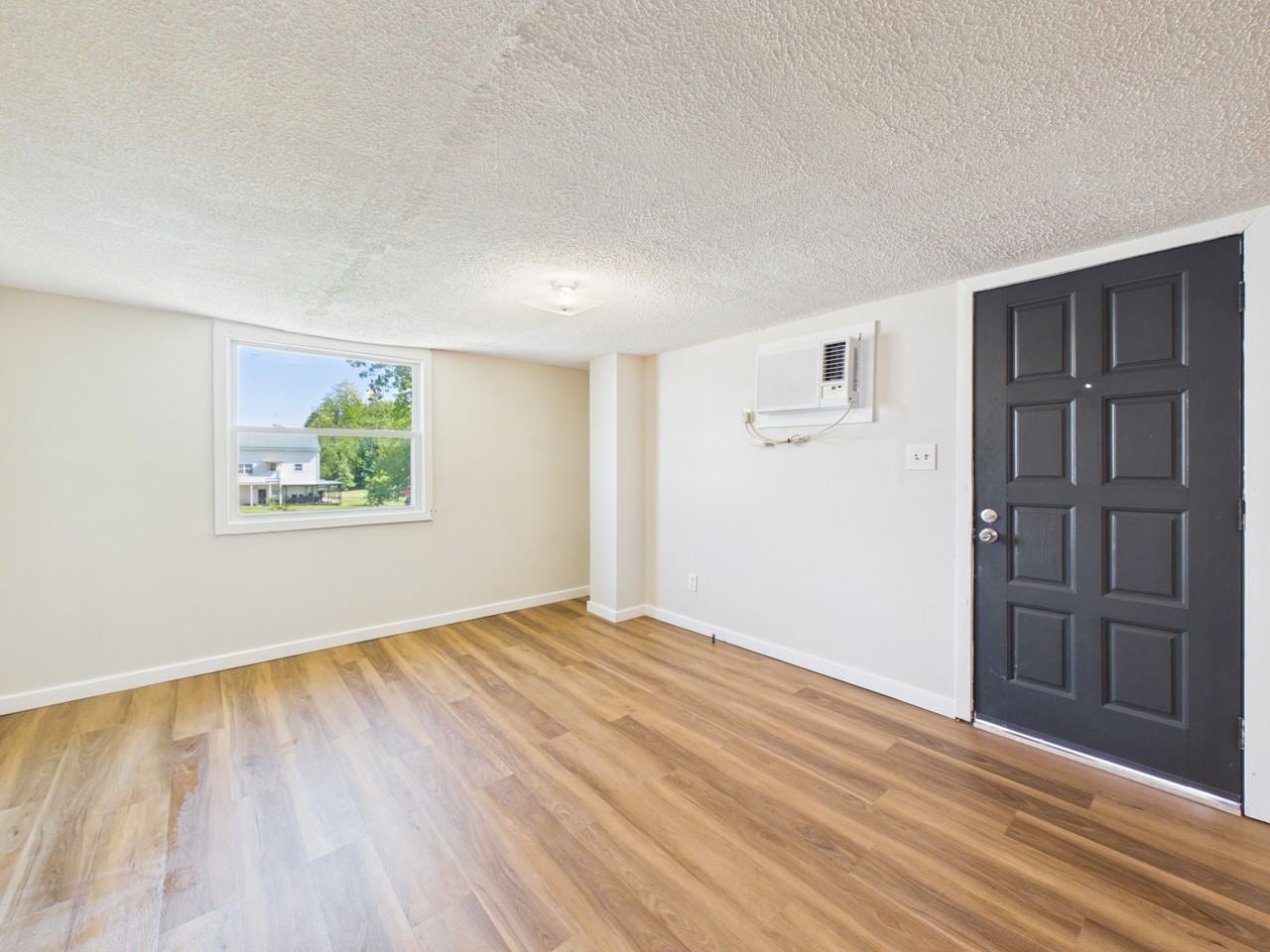 172 North Street - 9 #9 - Photo 6 of 16