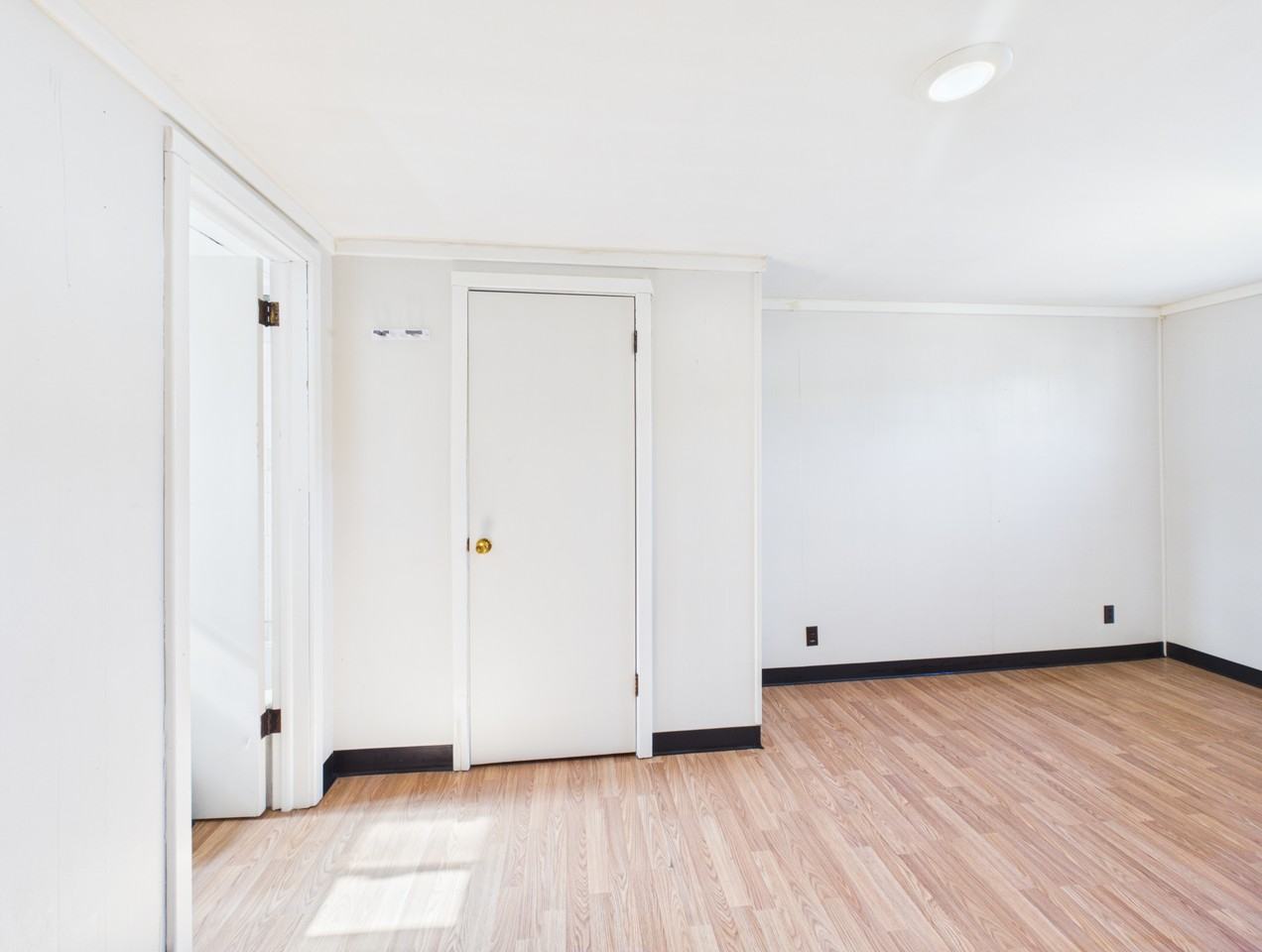 172 3rd St #7 - Photo 6 of 13