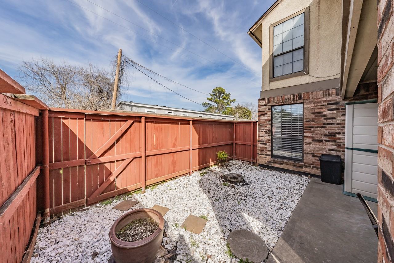 941 Turtle Cove - Photo 6 of 40