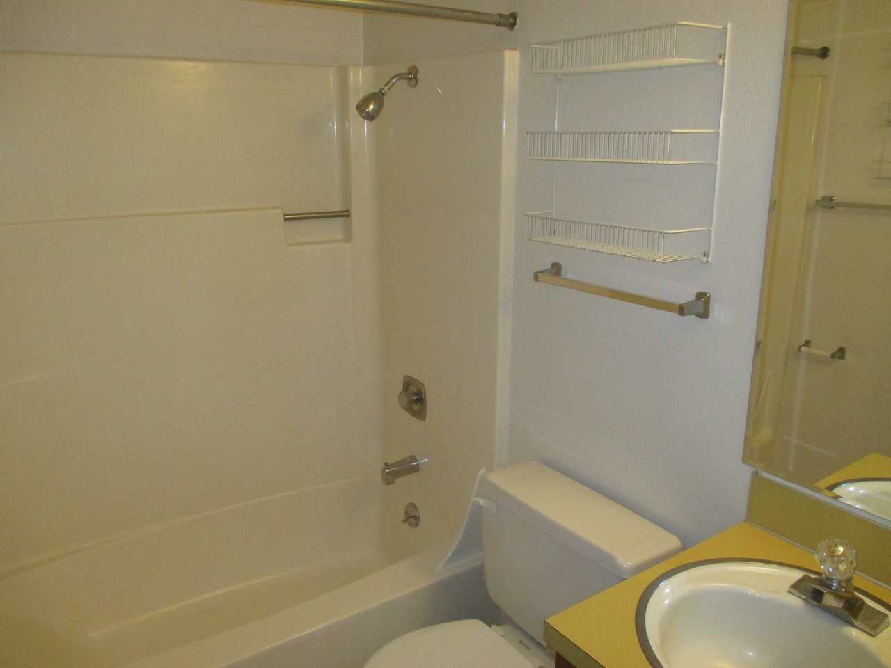 113 Hrubetz Rd Se Apt A - Photo 7 of 9